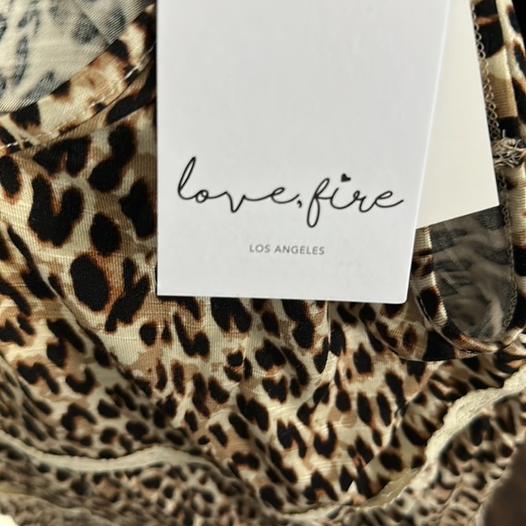 NWT Love,Fire leopard print tank - Picture 3 of 6